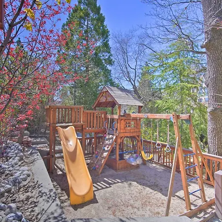 Stunning Lake Arrowhead Home Decks And Hot Tub